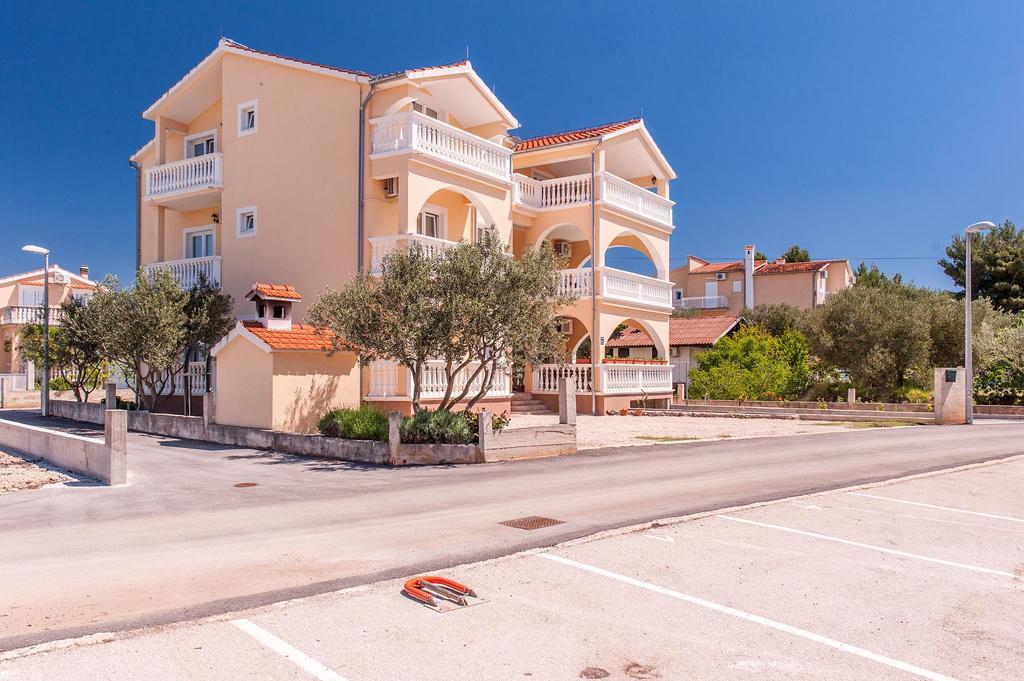 Apartments Bacic Vodice Zewnętrze zdjęcie