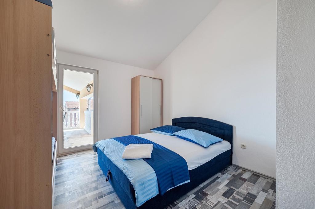 Apartments Bacic Vodice Zewnętrze zdjęcie