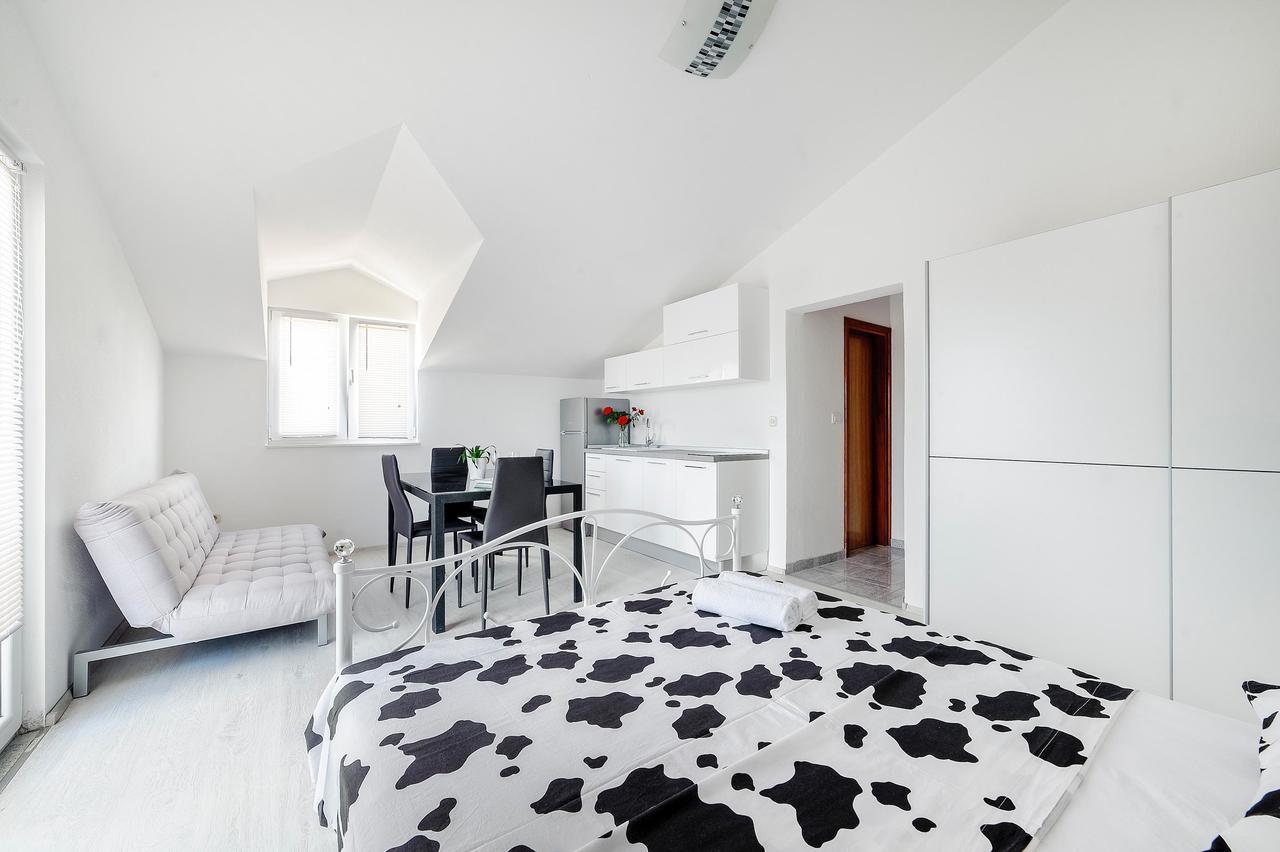 Apartments Bacic Vodice Zewnętrze zdjęcie