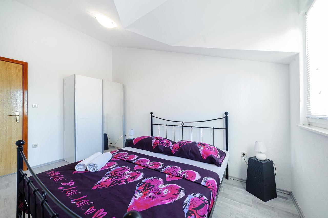 Apartments Bacic Vodice Zewnętrze zdjęcie