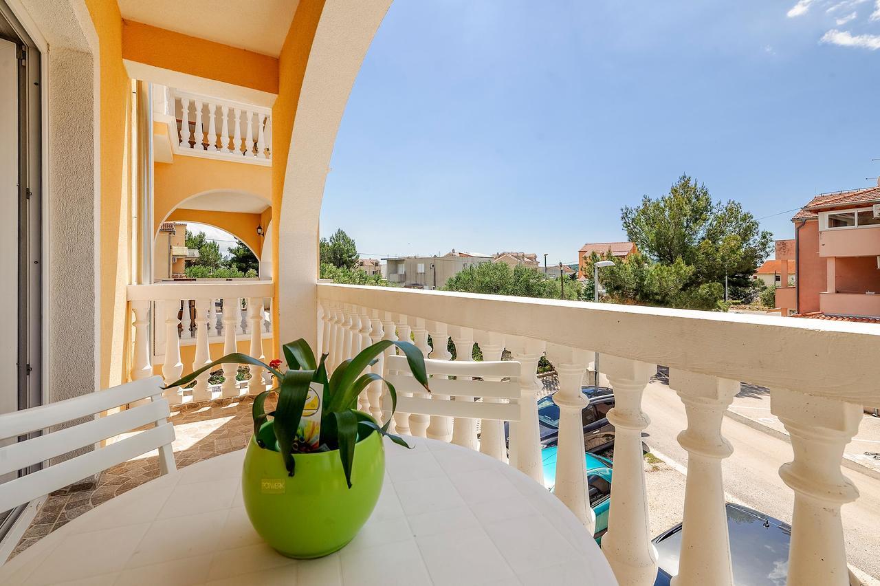 Apartments Bacic Vodice Zewnętrze zdjęcie
